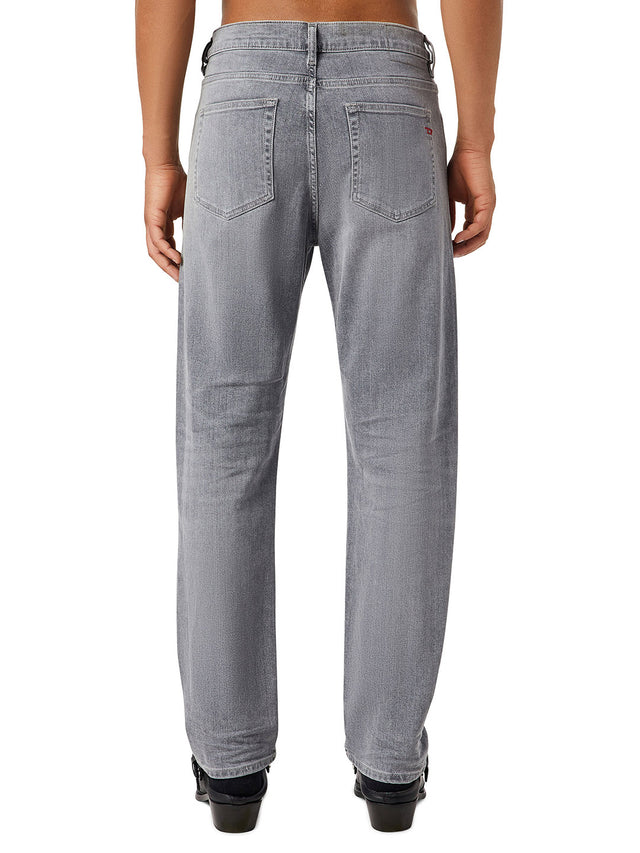 Diesel - Straight Fit Jeans - D-Viker 0GDAP