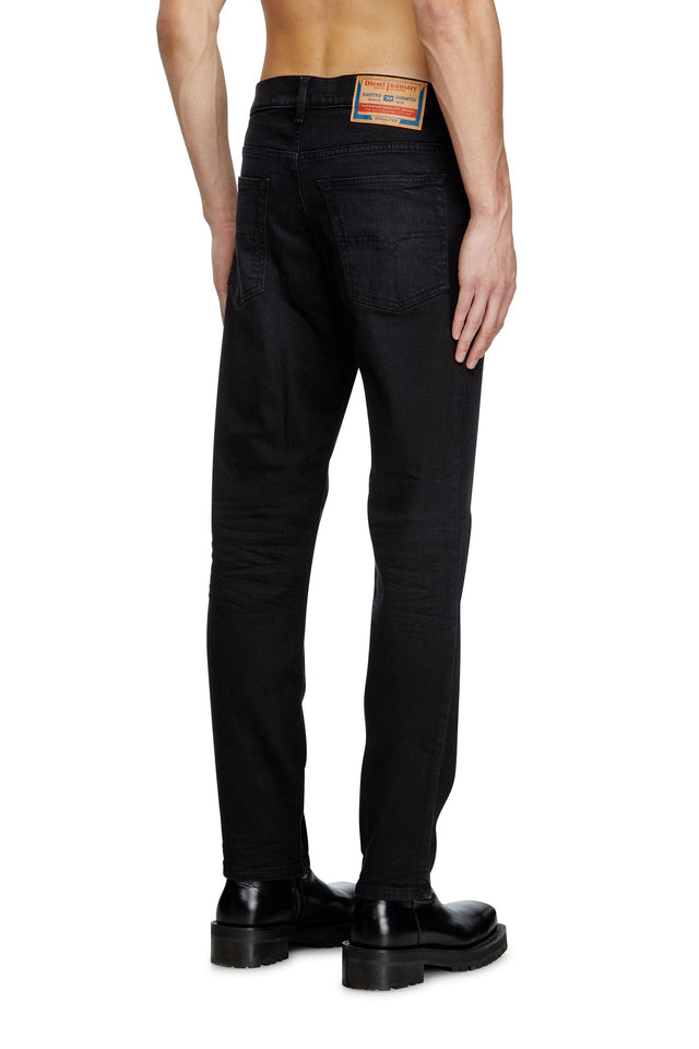 Diesel - Tapered Fit Jeans - 2023 D-Finitive 0KIAJ