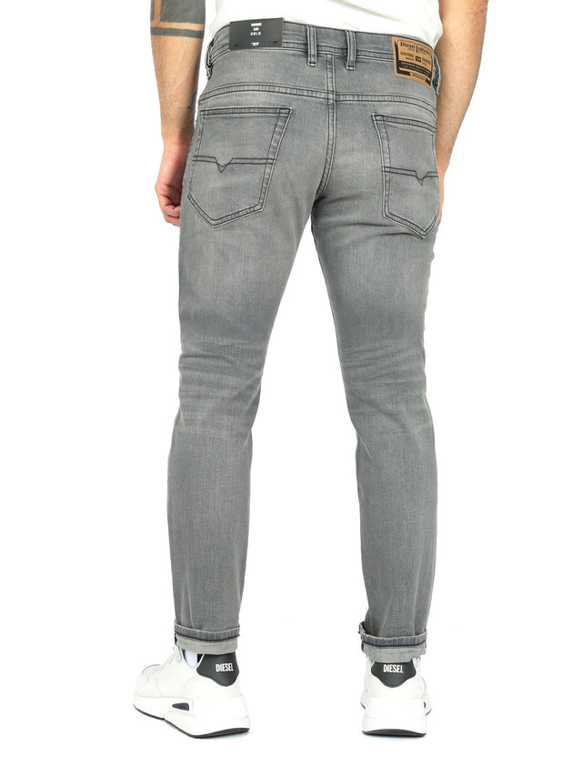 Diesel - Slim Fit Jeans - Thommer-R RB068