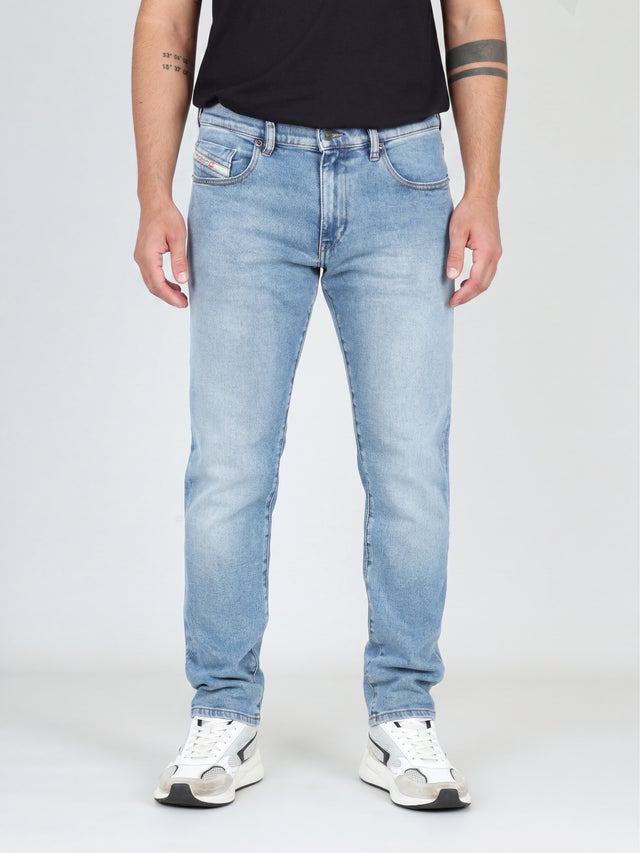 Diesel - Slim Fit Jeans - 2019 D-STRUKT