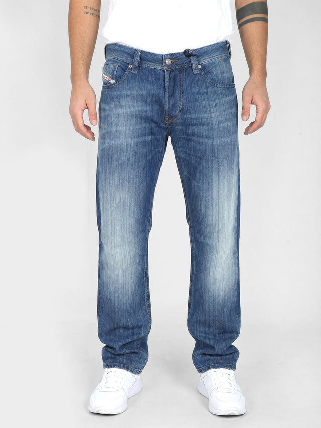 Diesel - Straight Fit Jeans - MARKEE R9I89