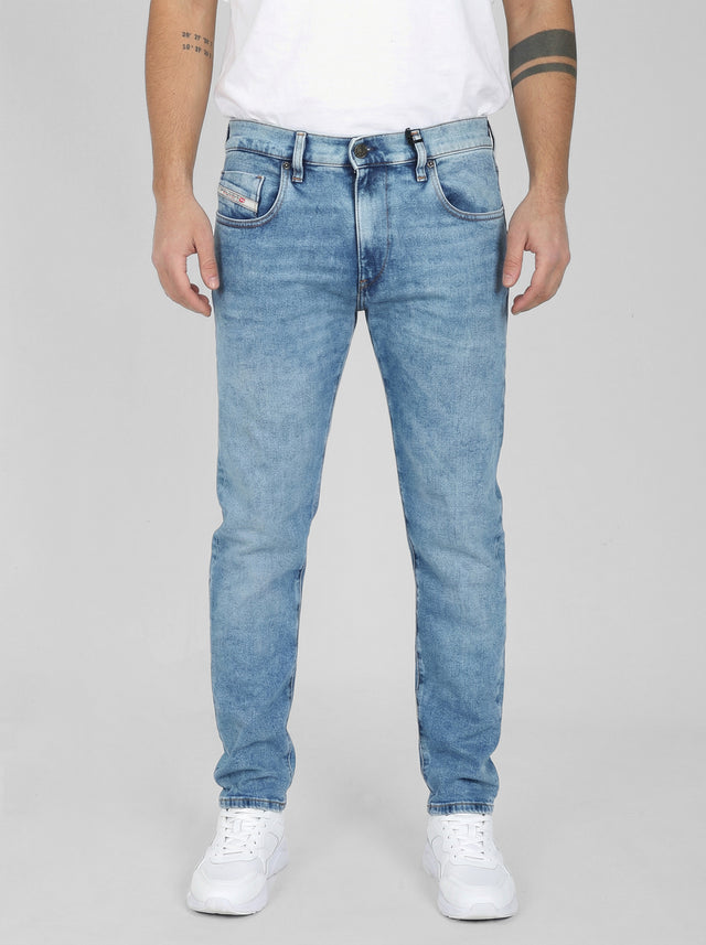 Diesel - Slim Fit Jeans - 2019 D-STRUKT-R R9B92