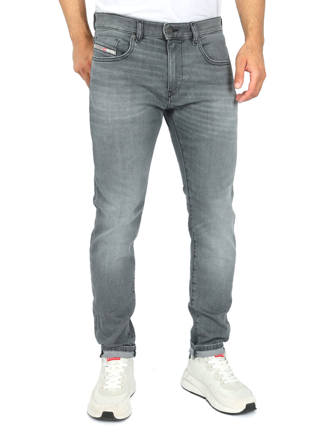 Diesel - Slim Fit Jeans - 2019 D-STRUKT 0GRDK