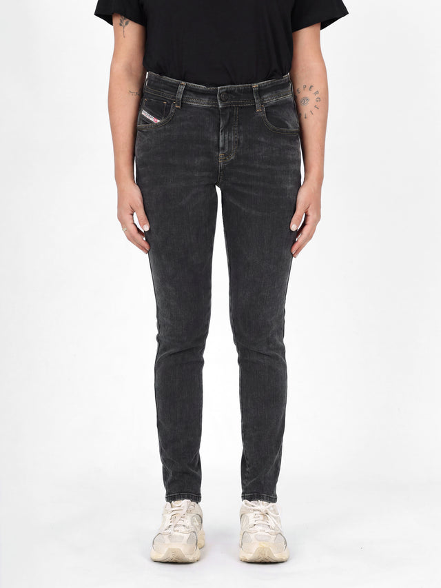 Diesel - Super Skinny Jeans - 2017 D-Slandy R9C92