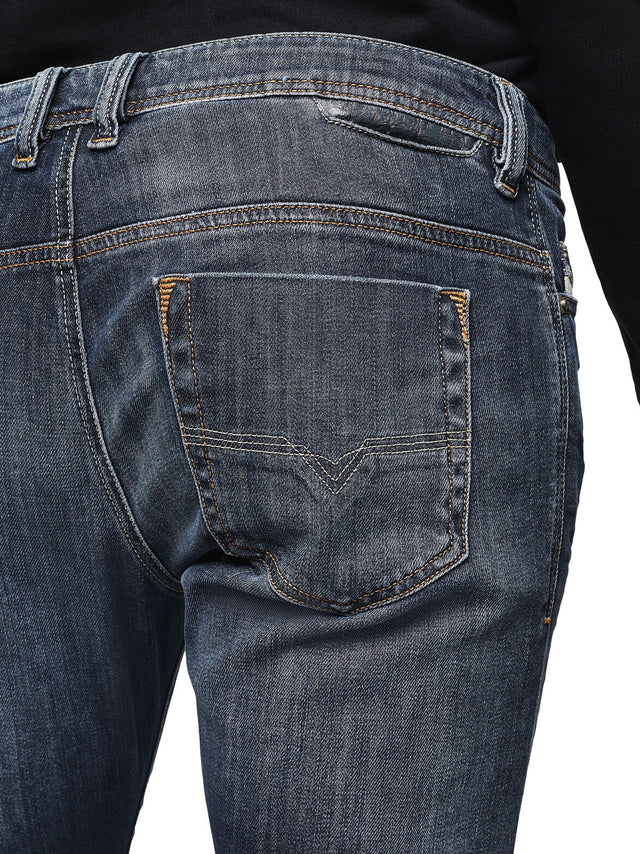 Diesel - Regular Slim Fit Jeans - Safado 0885K