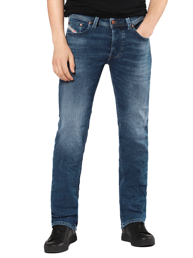 Diesel - Straight Fit Jeans - Larkee 084UH