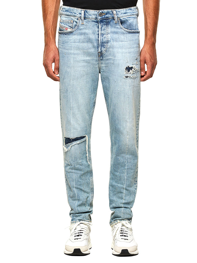 Diesel - Tapered Fit Jeans - D-Vider 009JR