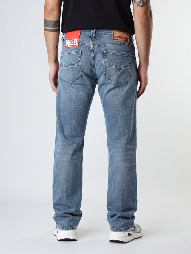Diesel - Straight Fit Jeans - 1985 LARKEE