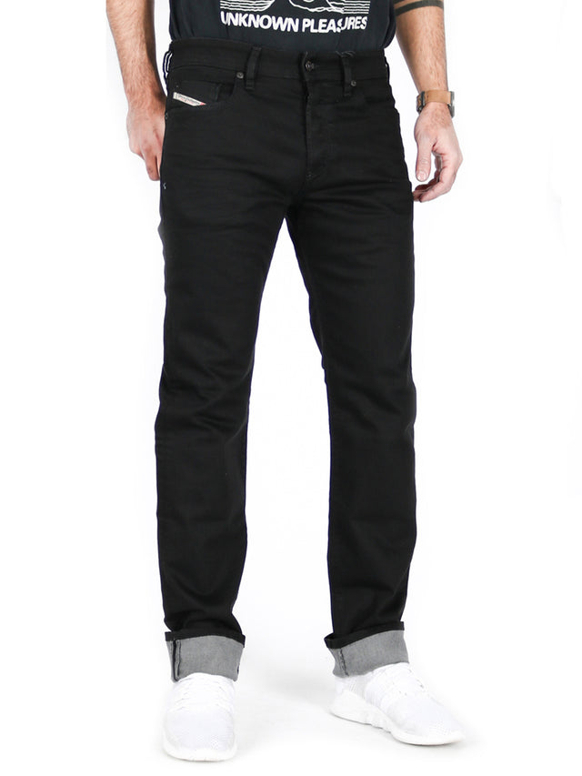 Diesel - Regular Slim Fit Jeans - Buster 0R84A