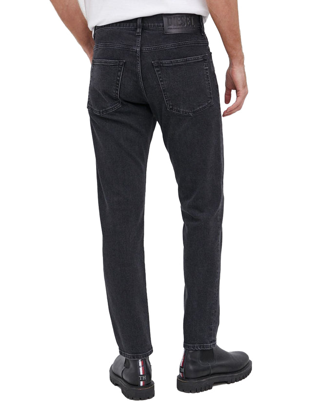 Diesel - Tapered Fit Jeans - D-Fining 09A14