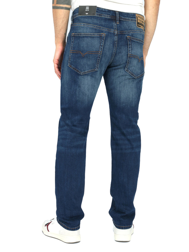 Diesel - Tapered Fit Jeans - Buster-X RB062