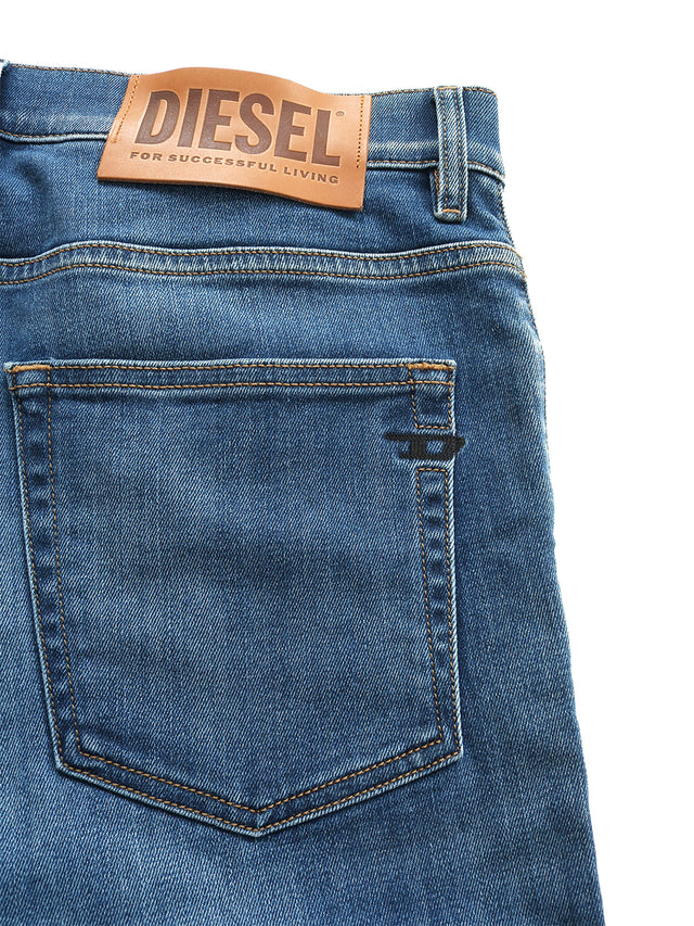 Diesel - Tapered Fit Jeans - D Finishing 09A80