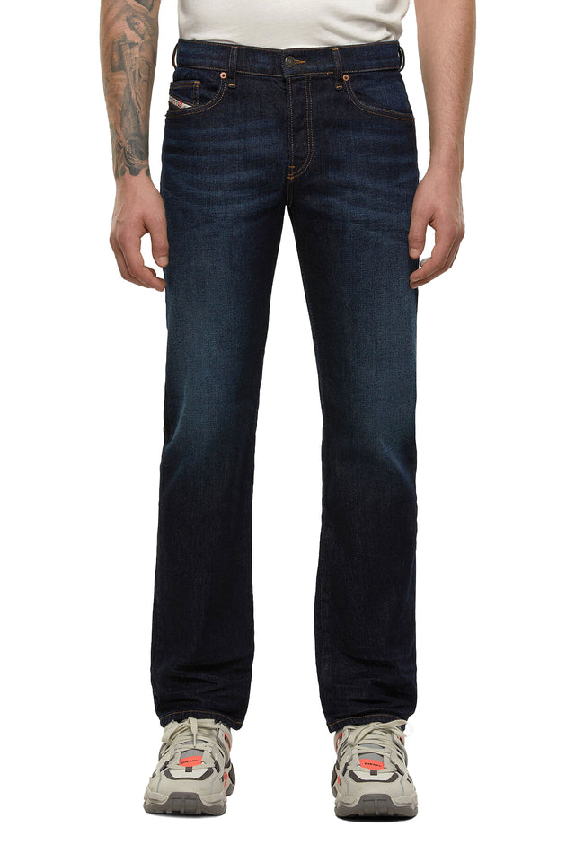 Diesel - Straight Fit Jeans - D-Mihtry 009EQ