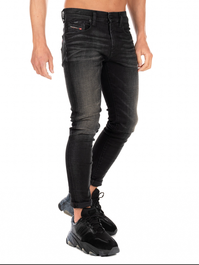 Diesel - Slim Fit Jeans - D-Strukt 0098B