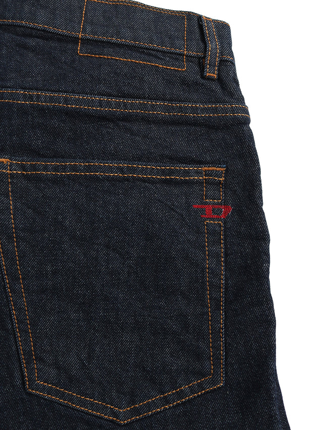 Diesel - Tapered Fit Jeans - D-Fining RS667