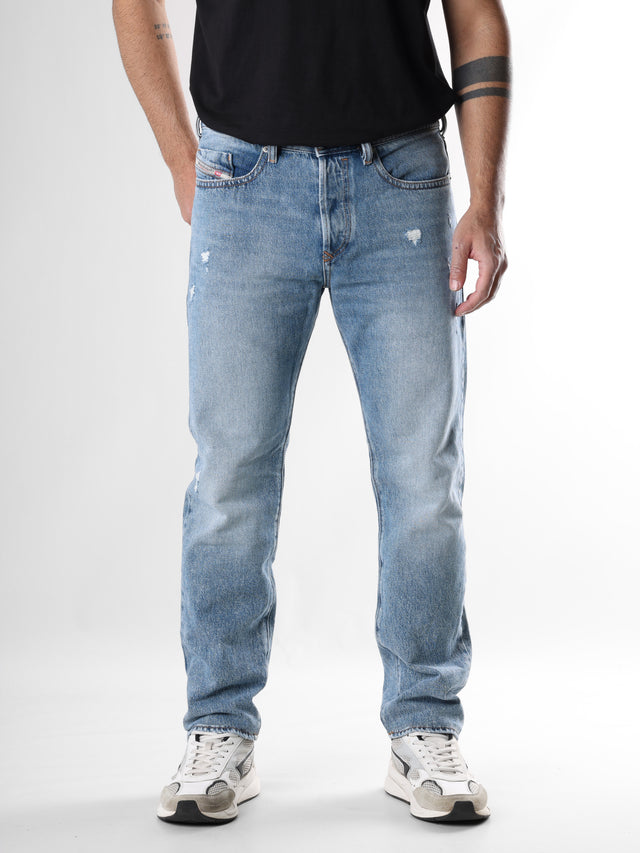 Diesel - Tapered Fit Jeans - BUSTER-X