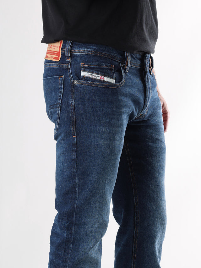 Diesel - Bootcut Jeans - ZATINY-X R860L