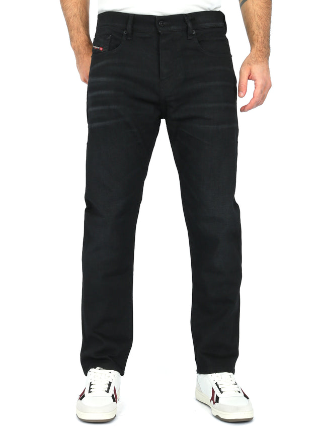 Diesel - Regular Fit Jeans - D-Viker 09A15