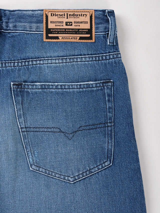Diesel - Loose Fit Jeans - 1999 D-REGGY