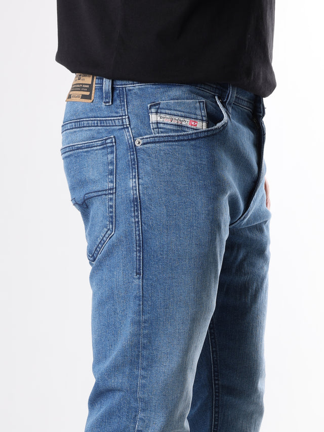 Diesel - Slim Fit Jeans - THOMMER-R