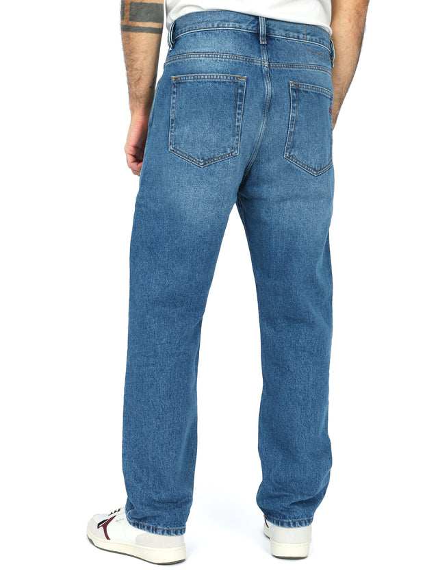 Diesel - Straight Fit Jeans - D-Viker 009MG