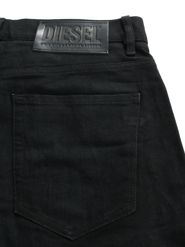 Diesel - Regular Fit Jeans - D-Viker 09A15