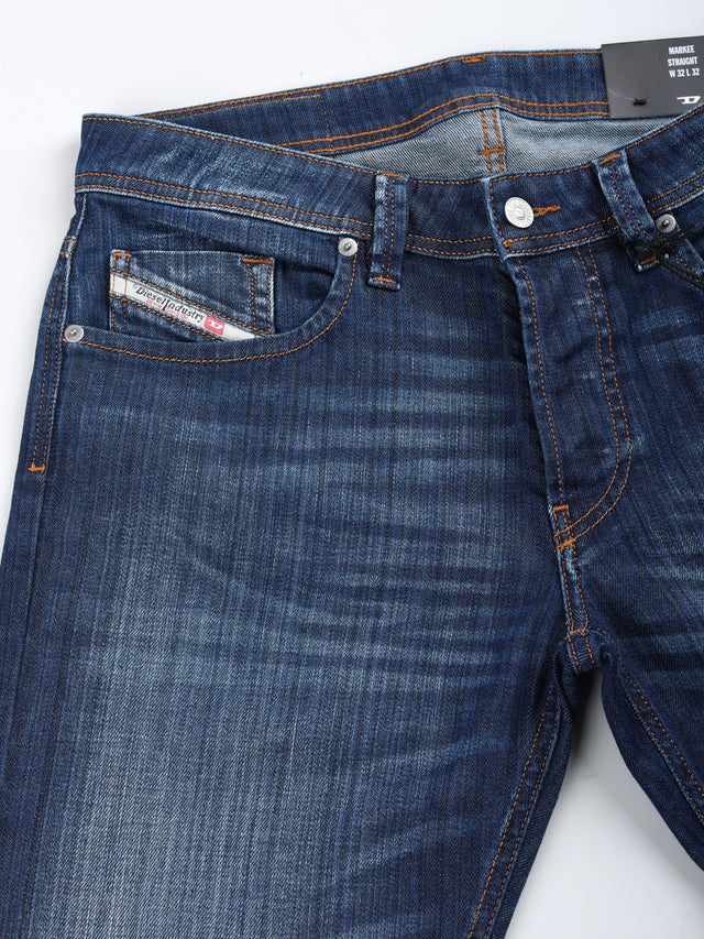 Diesel - Straight Fit Jeans - MARKEE