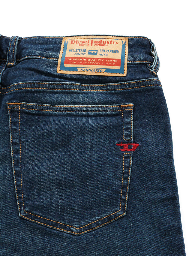 Diesel - Skinny Fit Jeans - 1979 Sleenker 09J73