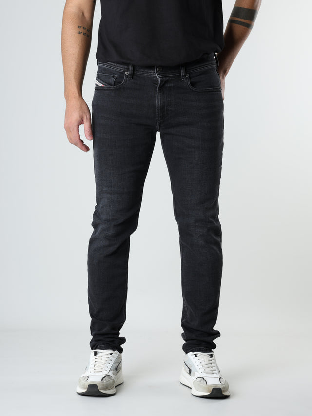 Diesel - Skinny Fit Jeans - 1979 SLEENKER-R