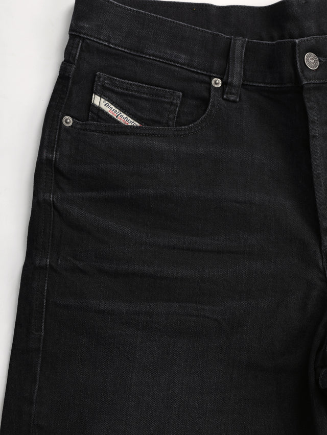 Diesel - Regular Jeans Shorts - REGULAR-SHORT R9D48