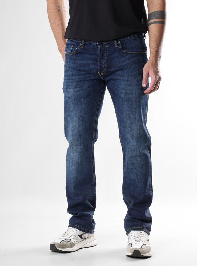 Diesel - Straight Fit Jeans - SAFADO-X RB065