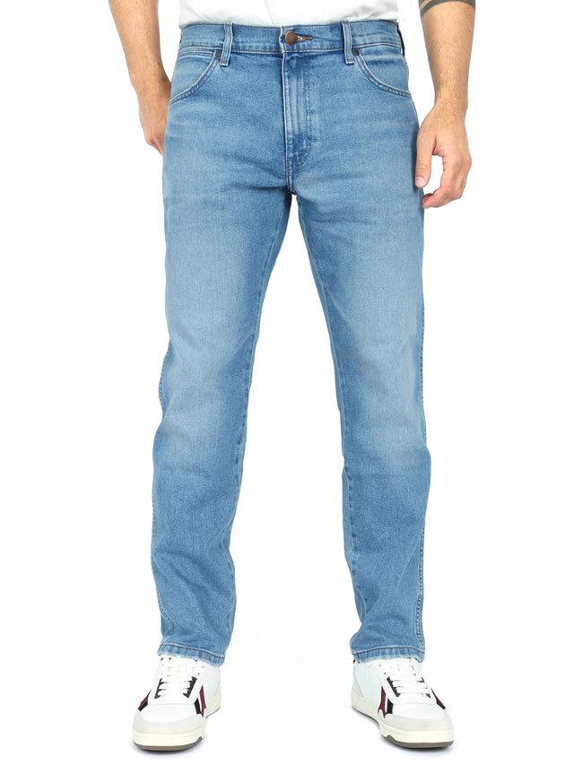 Wrangler - Tapered Fit Jeans - River Cool Twist