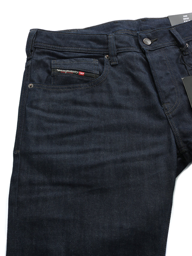 Diesel - Bootcut Jeans - Zatiny-X RB060