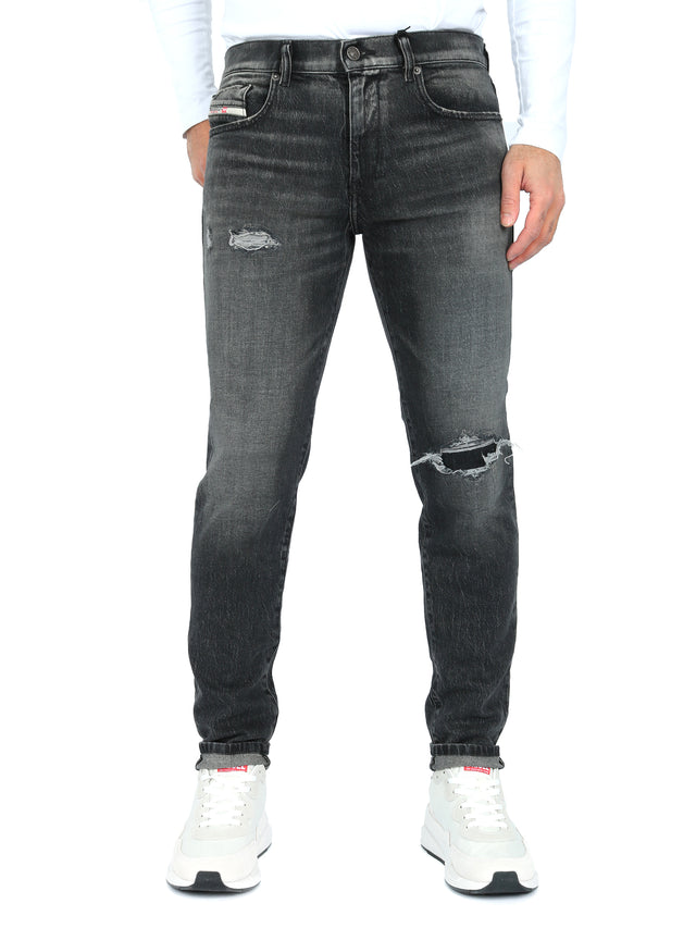 Diesel - Slim Fit Jeans - 2019 D-Strukt R9F07