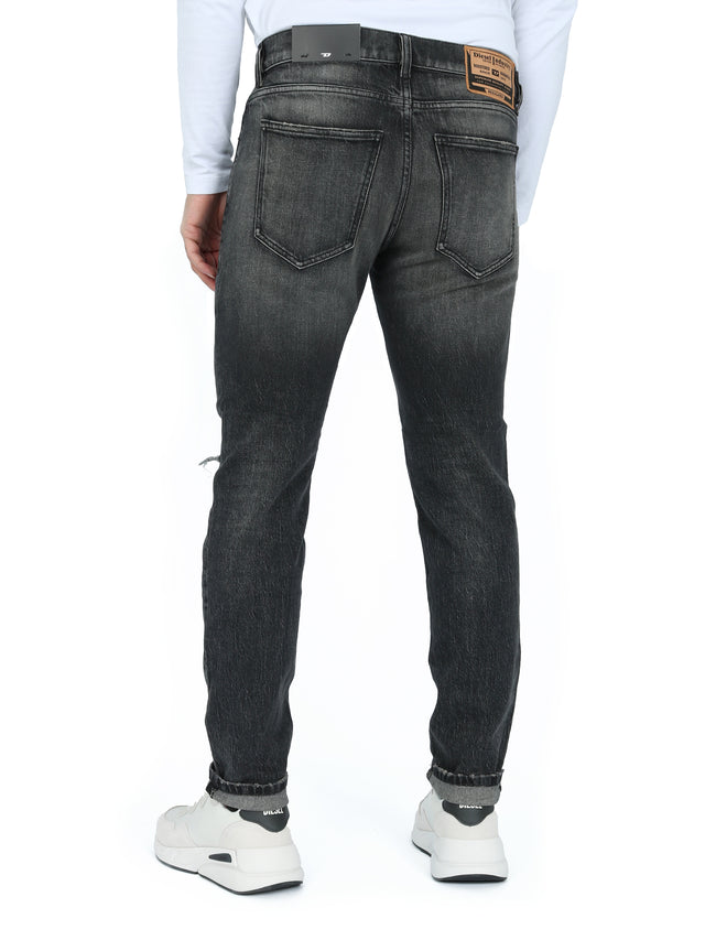 Diesel - Slim Fit Jeans - 2019 D-Strukt R9F07