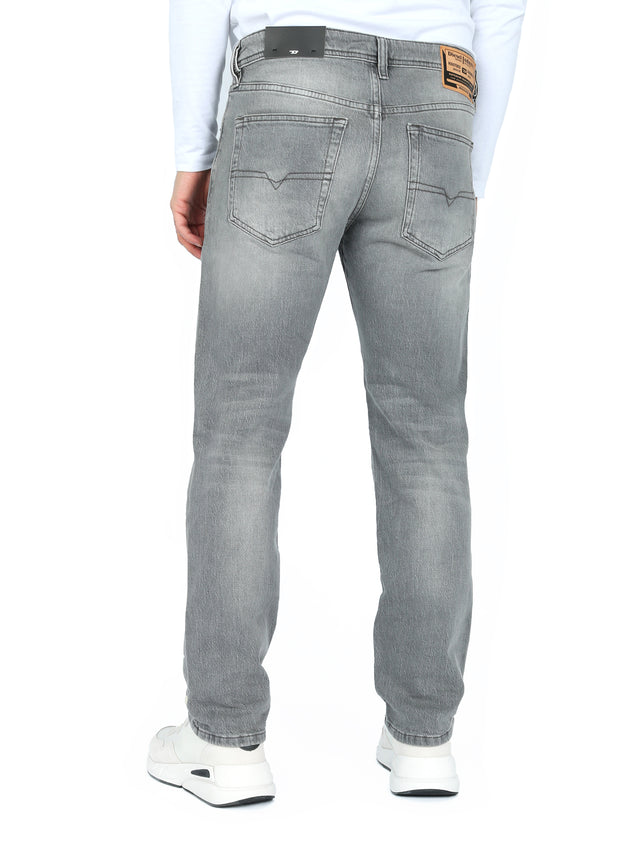 Diesel - Tapered Fit Jeans - Buster-X RGDAP