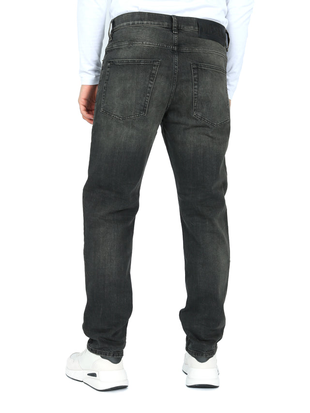 Diesel - Tapered Fit Jeans - D-Fining 09A73