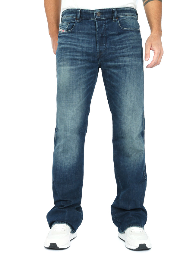 Diesel - Bootcut Jeans - 1998 D-Buck 09H35