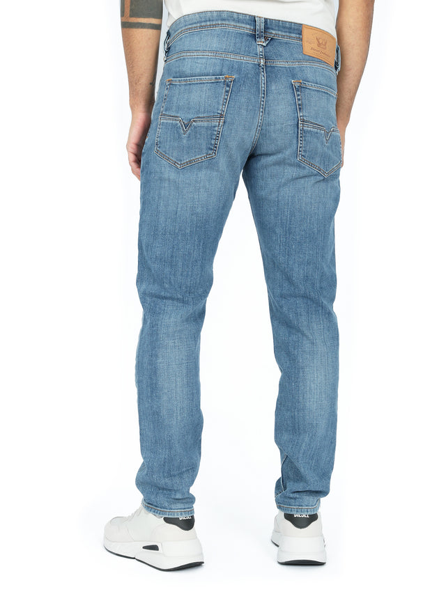 Diesel - Tapered Fit Jeans - 1986 Larkee-Beex 009ZR