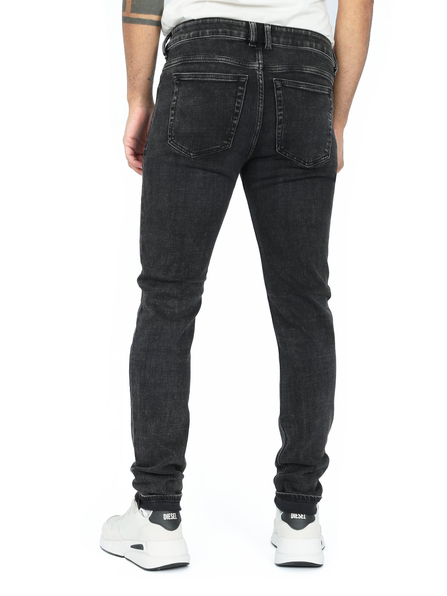 Diesel - Skinny Fit Jeans - 1979 Sleenker 09C23 – DenimBar