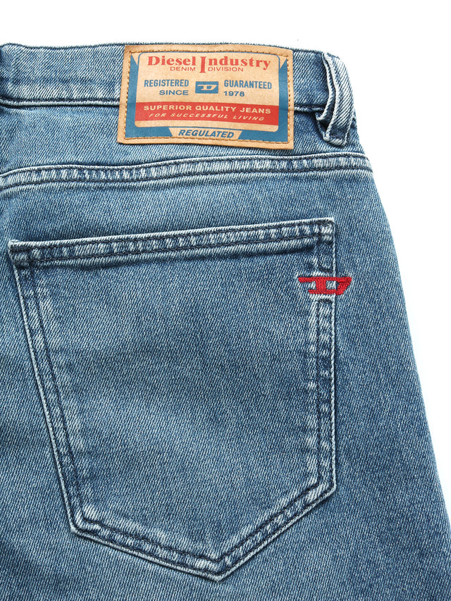 Diesel - Slim Fit Jeans - 2019 D-Strukt 09H30