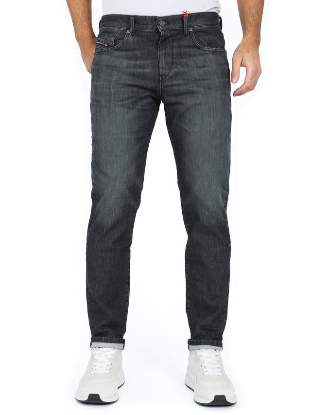 Diesel - Slim fit jogging jeans - D-Struct 09D08