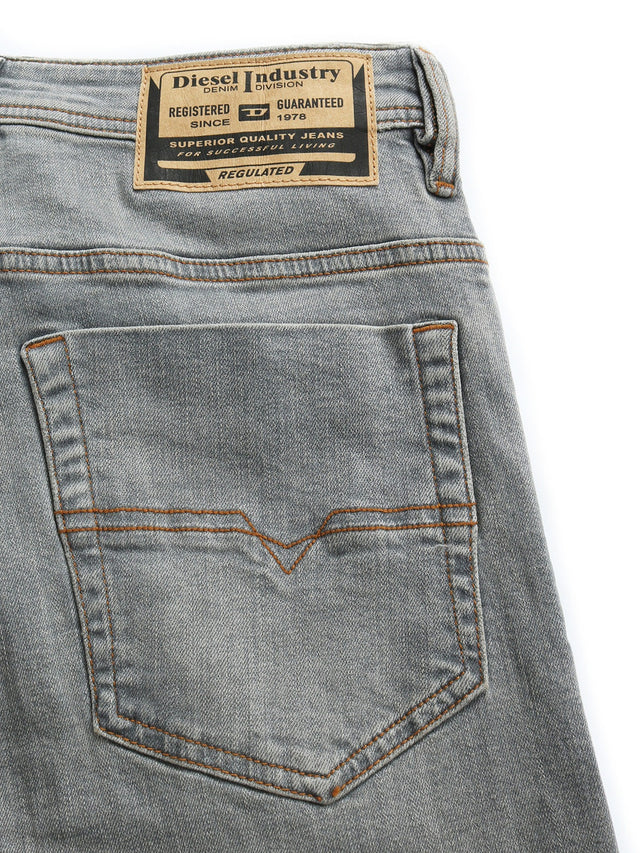 Diesel - Straight Fit Jeans - SAFADO-X RB061