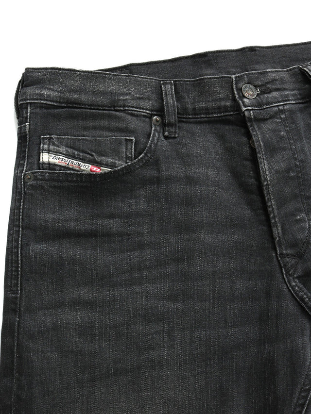 Diesel - Slim Fit Jeans - Tepphar-X RB063