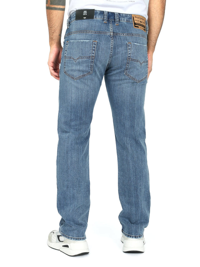 Diesel - Straight Fit Jeans - SAFADO-X R097E
