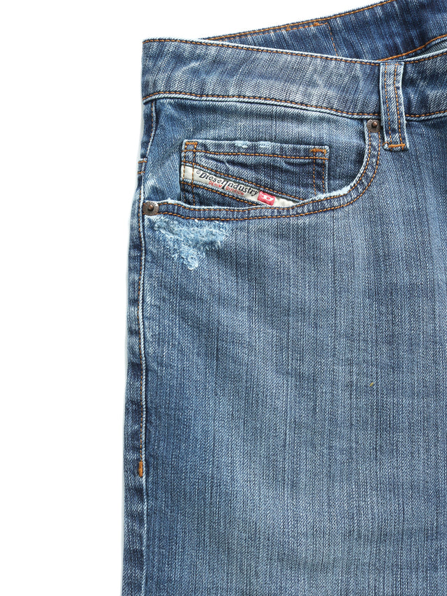 Diesel - Straight Fit Jeans - SAFADO-X R097E