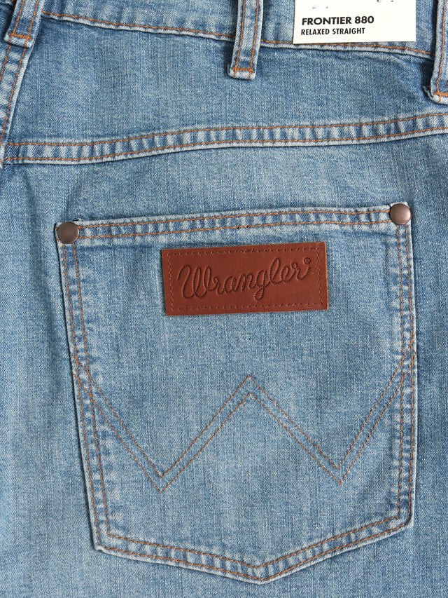 Wrangler - Relaxed Fit Jeans - FRONTIER COASTAL BREEZE