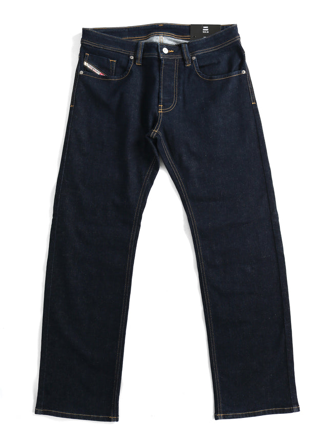 Diesel - Straight Fit Jeans - MARKEE RE019