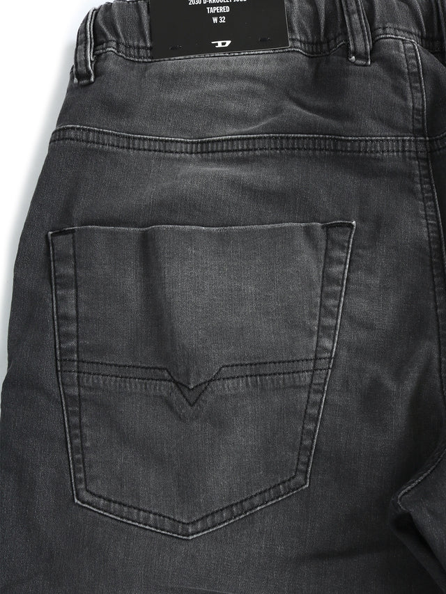 Diesel - Tapered Fit JoggJeans - 2030 D-KROOLEY