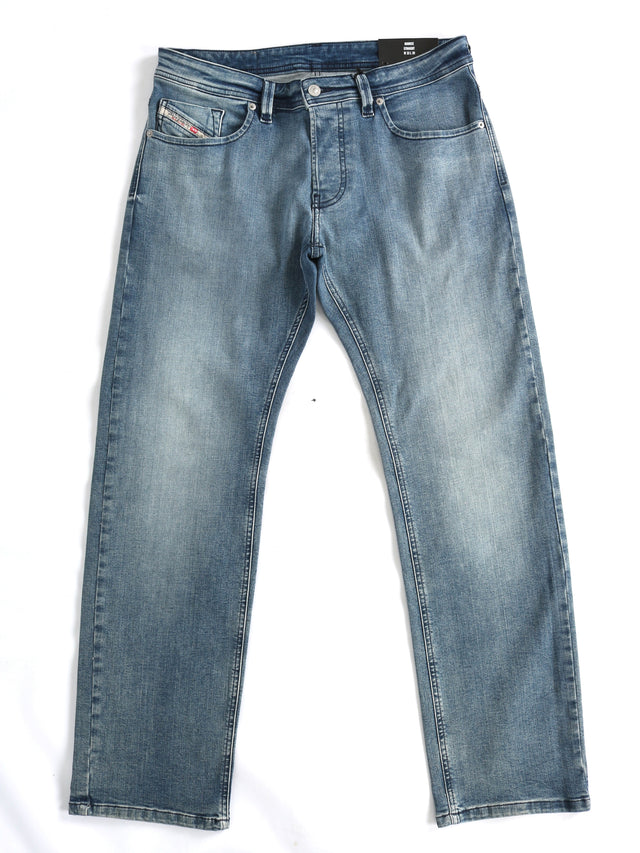 Diesel - Straight Fit Jeans - MARKEE RE021